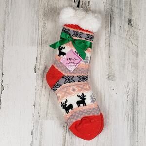 NWT Mari Clare Sherpa Lined Knit Winter Reindeer Design No-Slip Slipper Socks